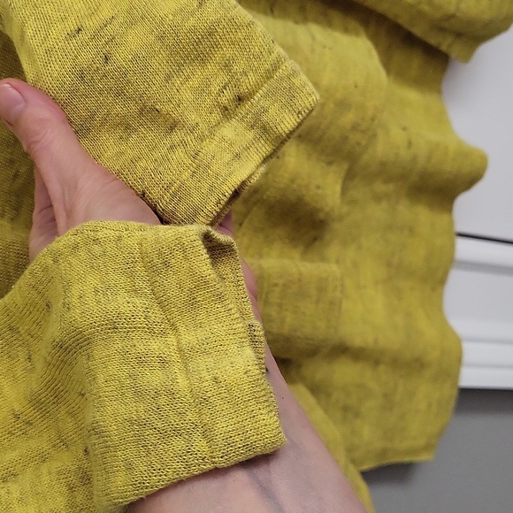 Eileen Fisher Linen Blend Long Sleeve Pullover Sweater - Heathered Yellow - S - Picture 4 of 6